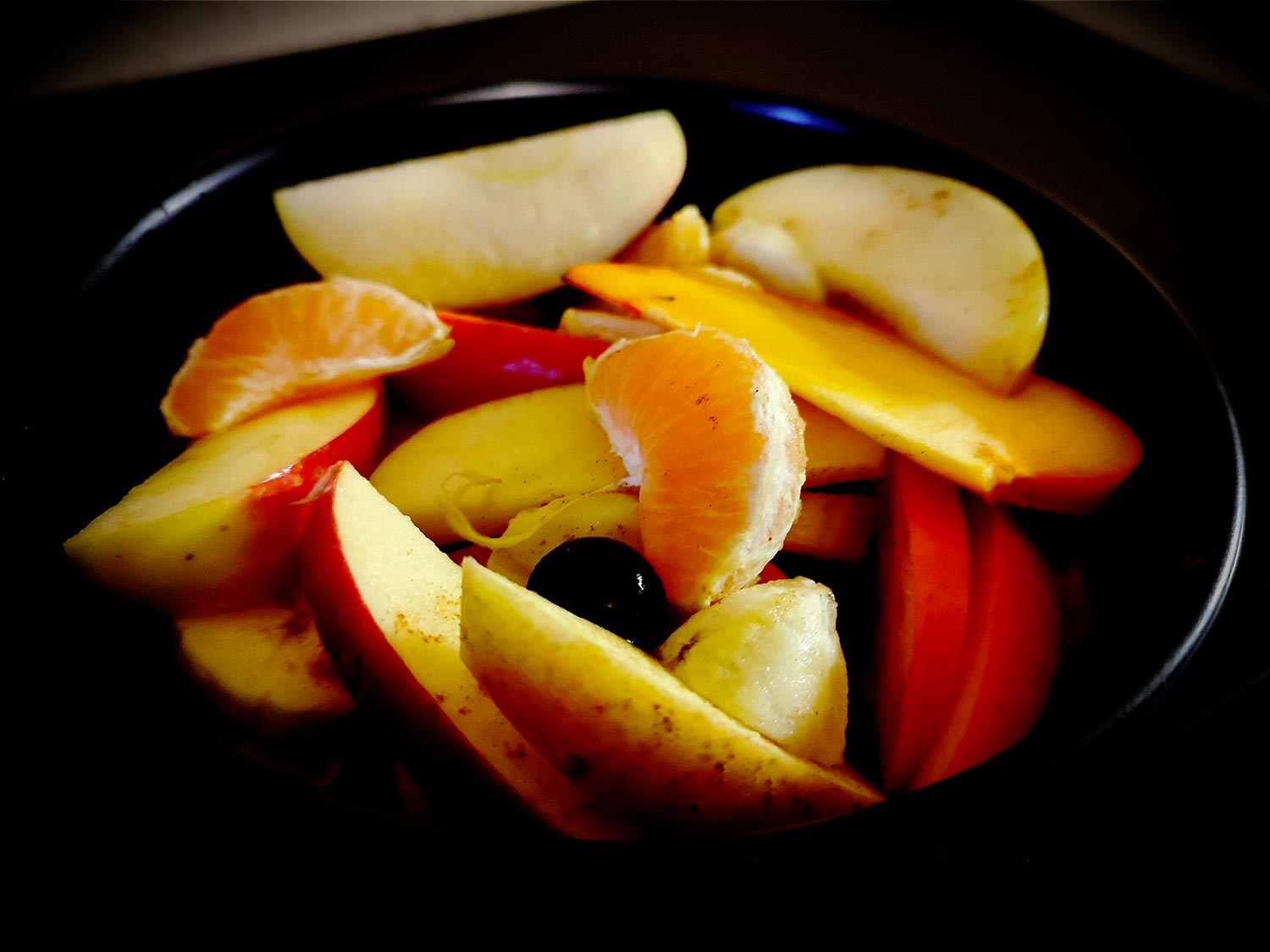 Évidemment on a ici des fruits qui se tiennent, donc on peut bien secouer le tupperware. Si vous avez des fruits plus fragiles comme des framboises par exemple, mieux vaut les ajouter à la fin.